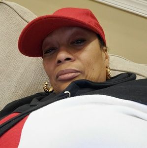 Meet your Posher, Anita